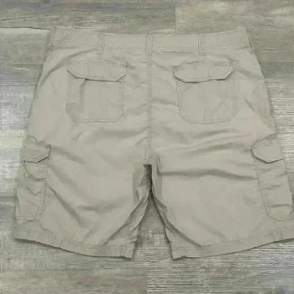 Lee Performance Series Cargo Shorts Men Sz 42x10 Extreme Motion Stretch Gorpcore - Picture 7 of 13